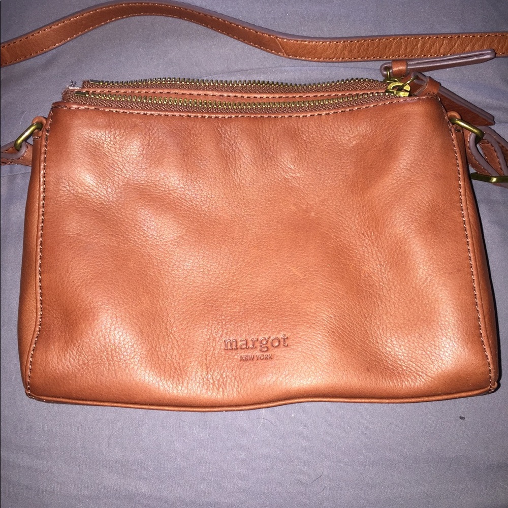 Margot leather crossbody